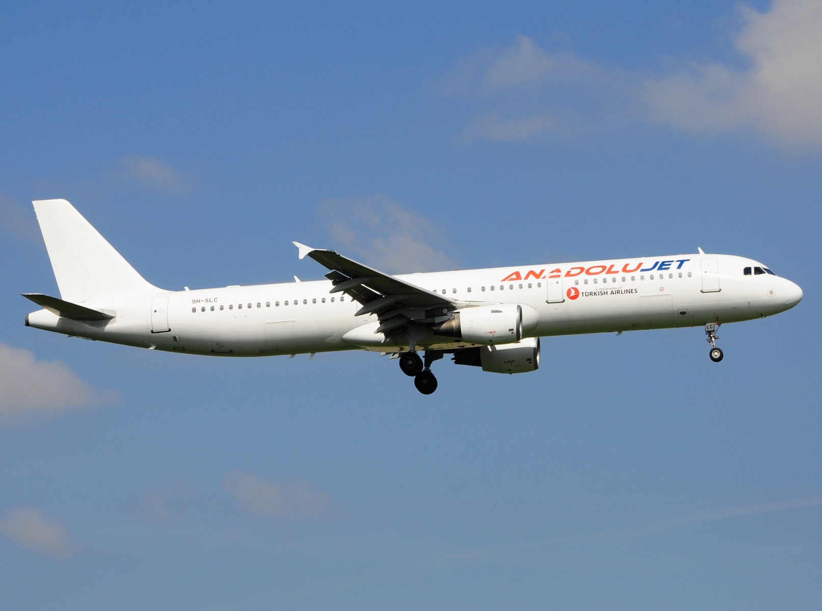 9H-SLC - A321-211 - AJet - BRU - 19-04-2023