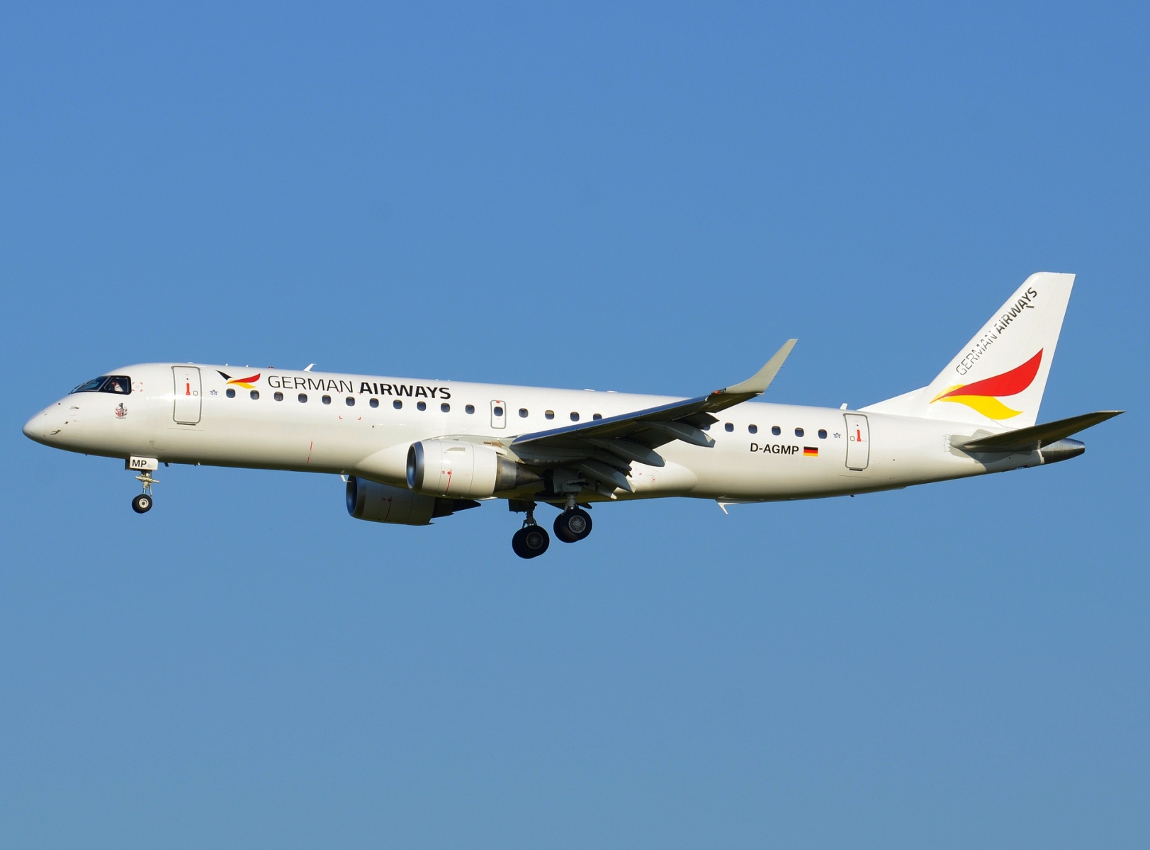 D-AGMP - ERJ-190AR (ERJ-190-100 IGW) - German Airways - BRU - 04-06-2023