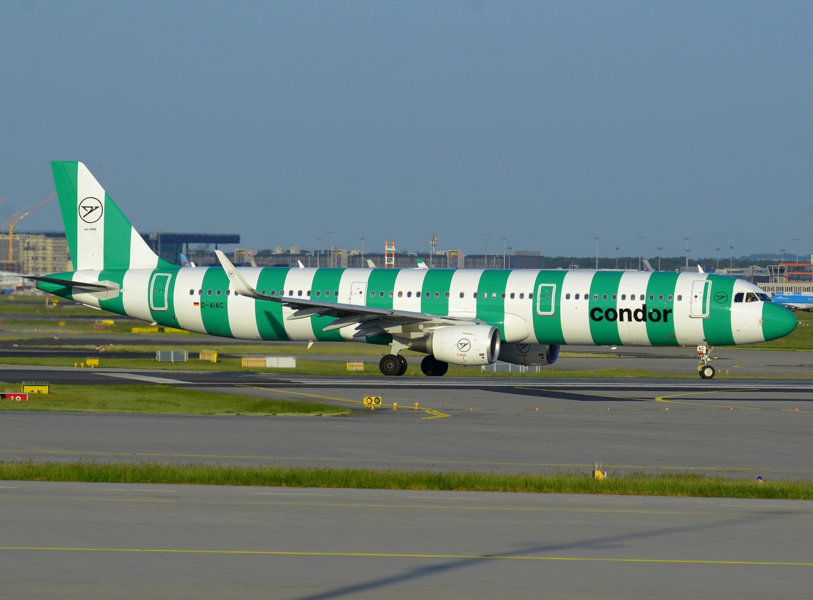 D-AIAC - A321-211(WL) - Condor - FRA - 25-05-2023c