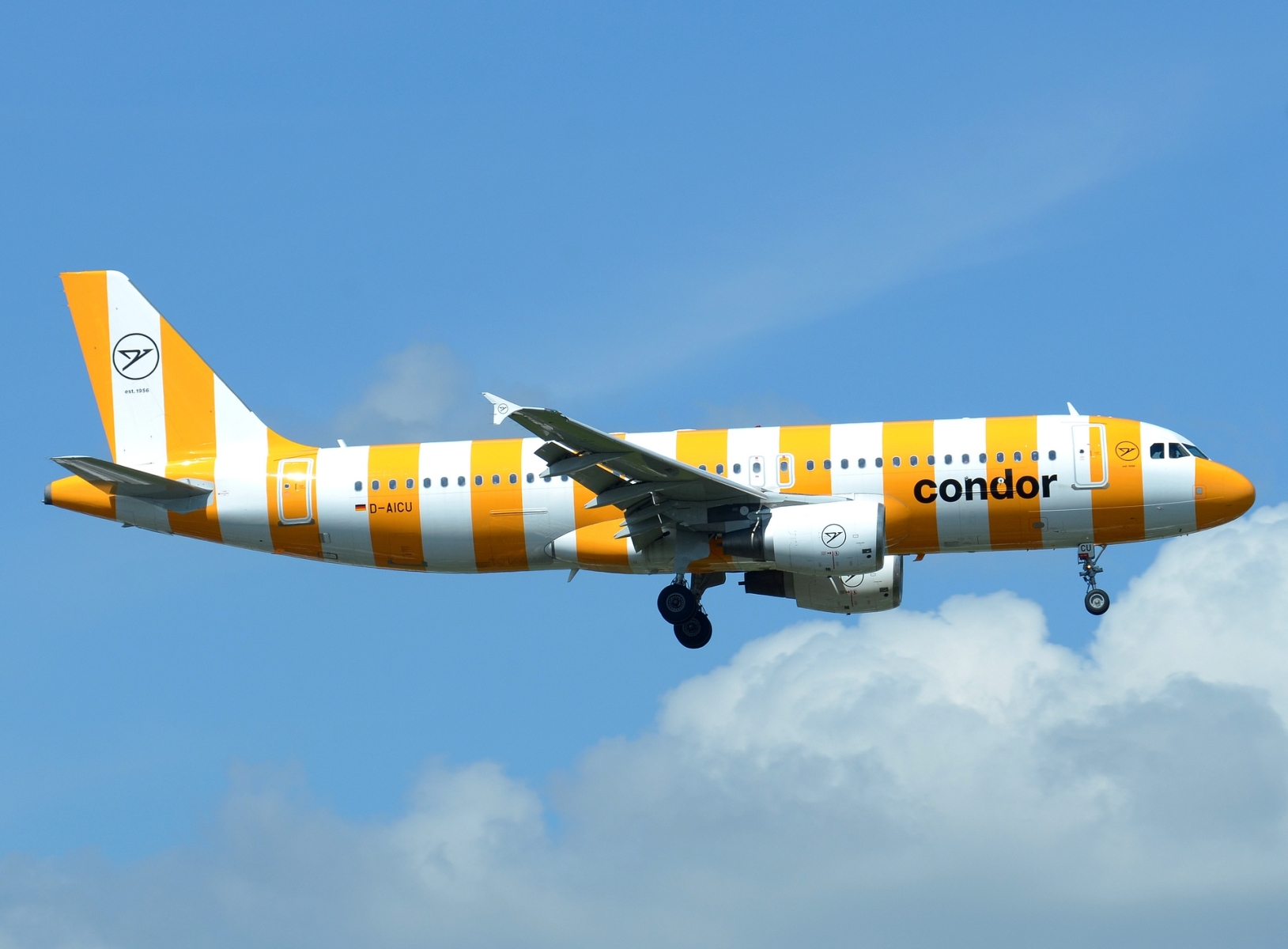 D-AICU - A320-214 - Condor - DUS - 30-04-2023