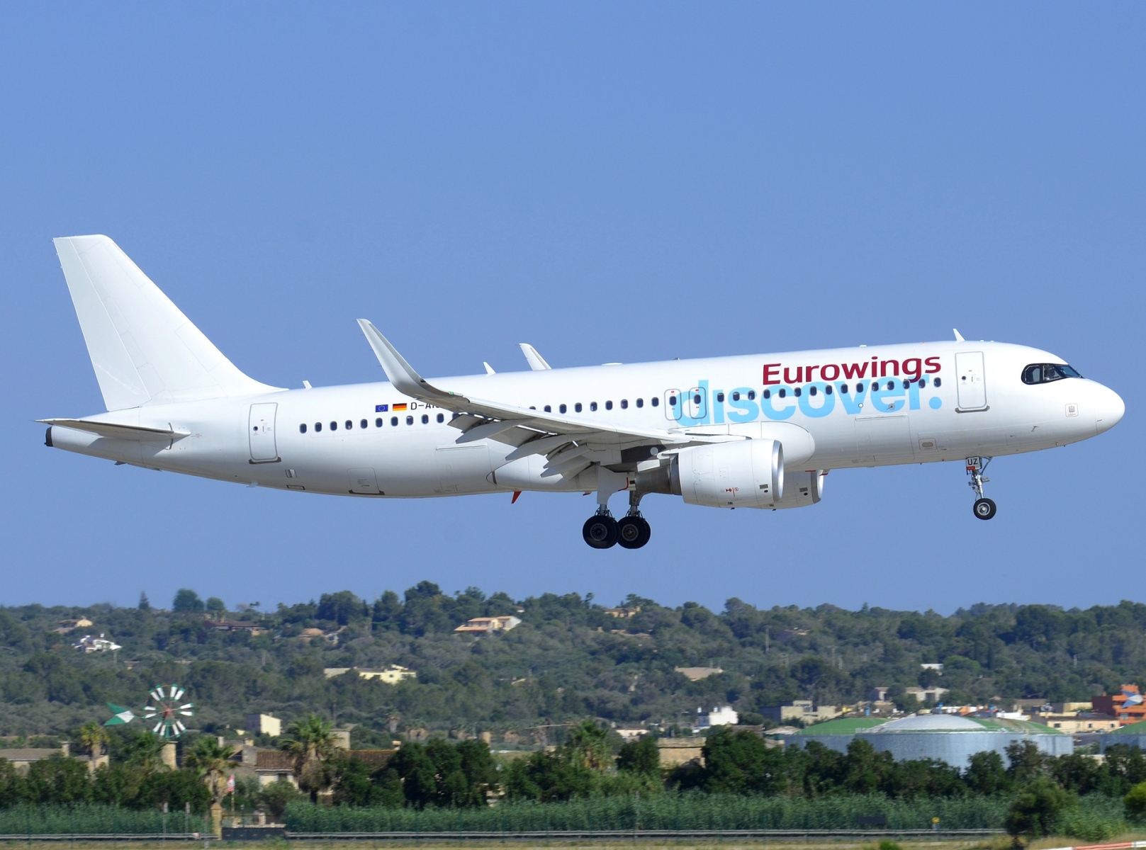 D-AIUZ - A320-214(WL) - Eurowings Discover - PMI - 24-06-2023