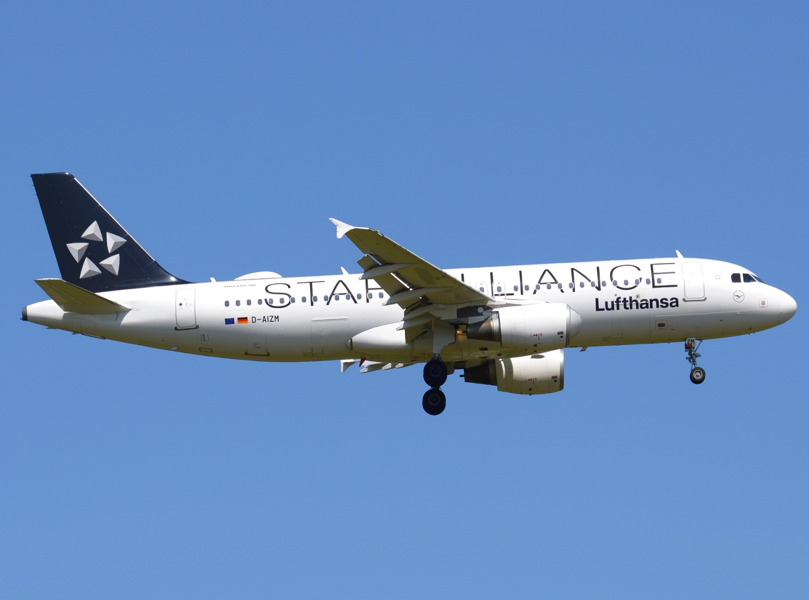 D-AIZM - A320-214 - Lufthansa - FRA - 25-05-2023