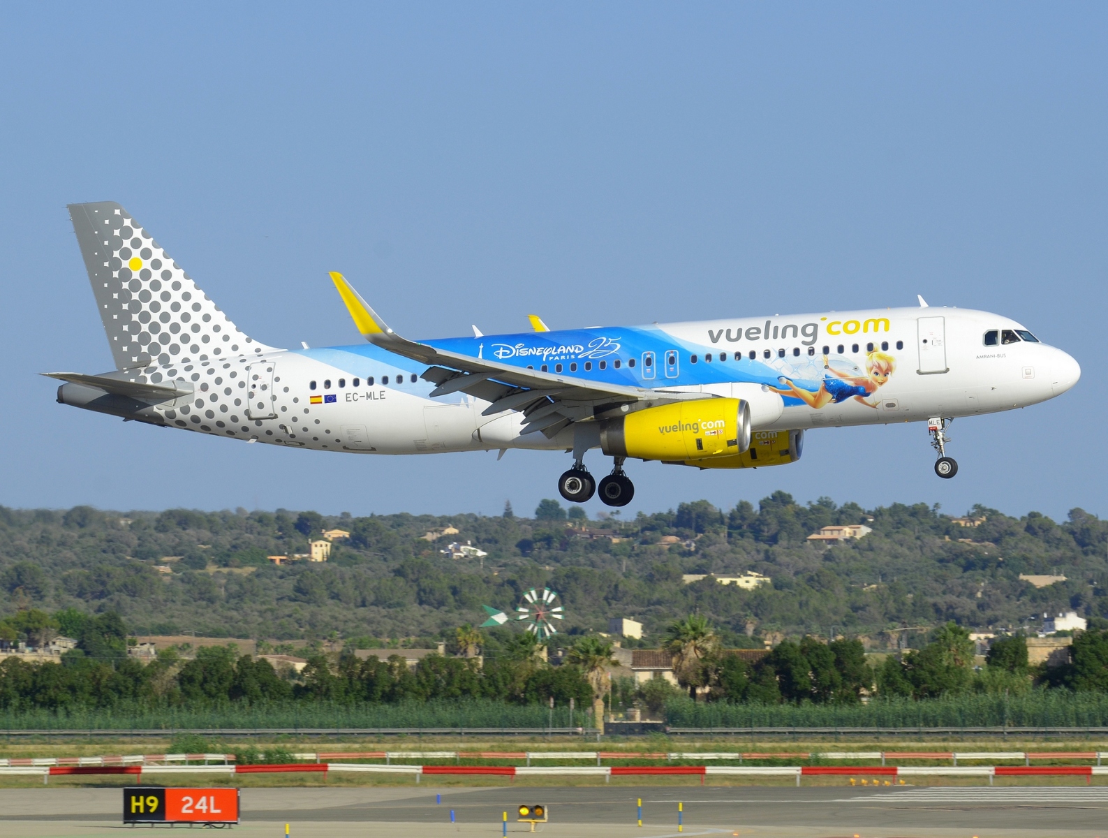 EC-MLE - A320-232(WL) - Vueling - PMI - 24-06-2023