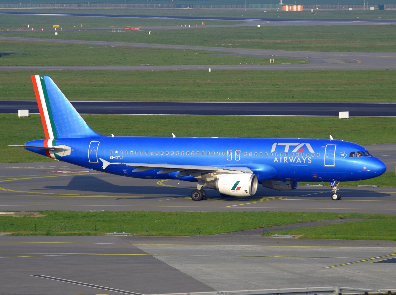 EI-DTJ - A320-216 - ITA Airways - BRU - 18-04-2023