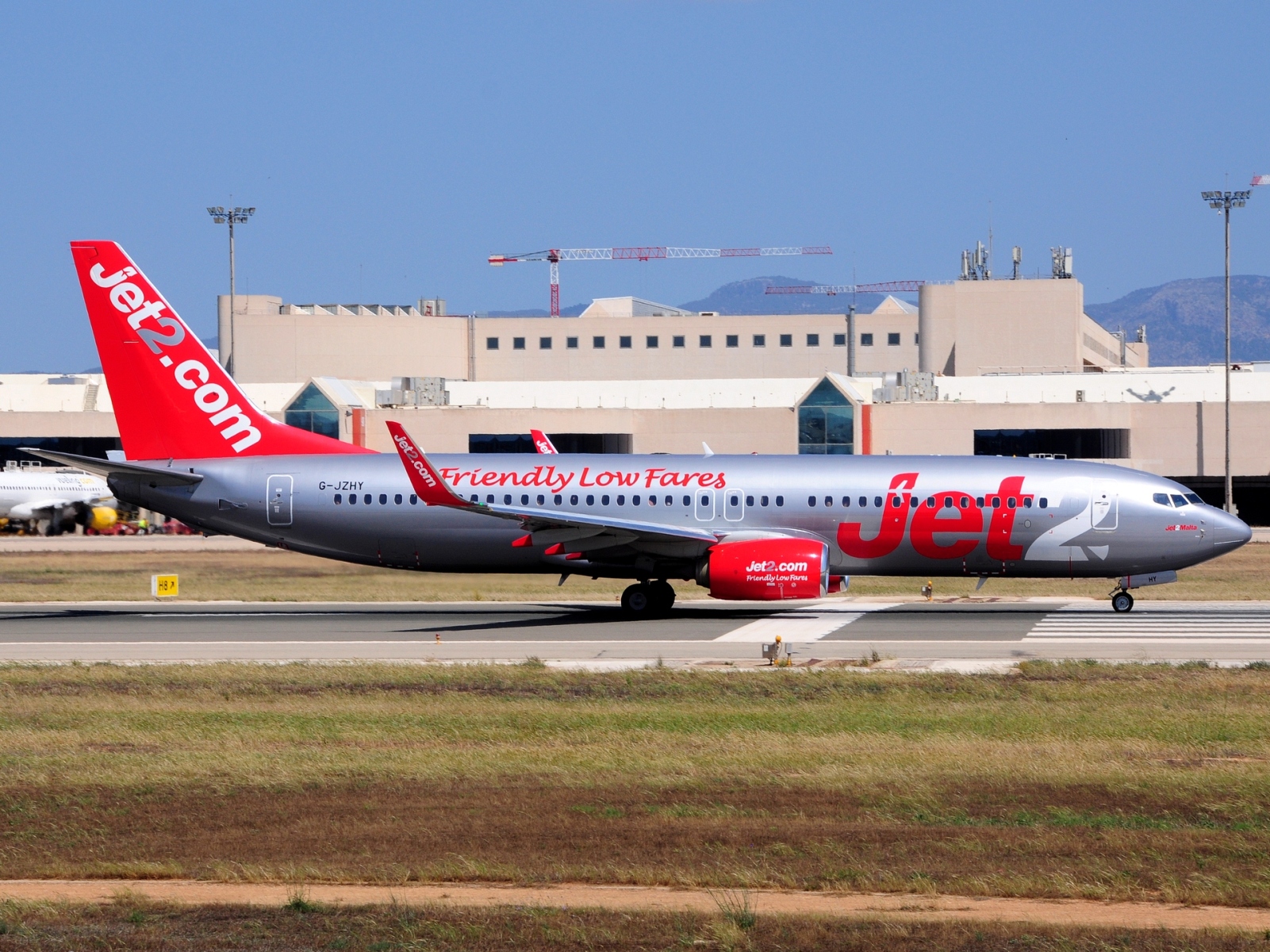 G-JZHY - 737-800(WL) - Jet2 - PMI - 23-06-2023