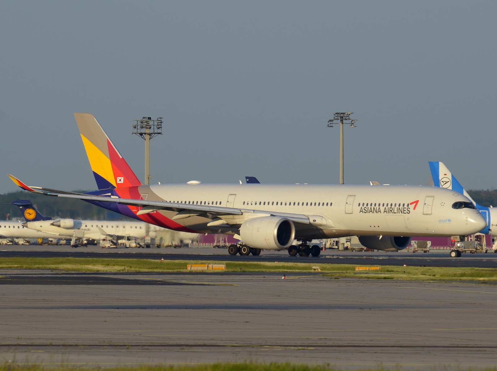 HL8079 - A350-941 - Asiana Airlines - FRA - 25-05-2023b