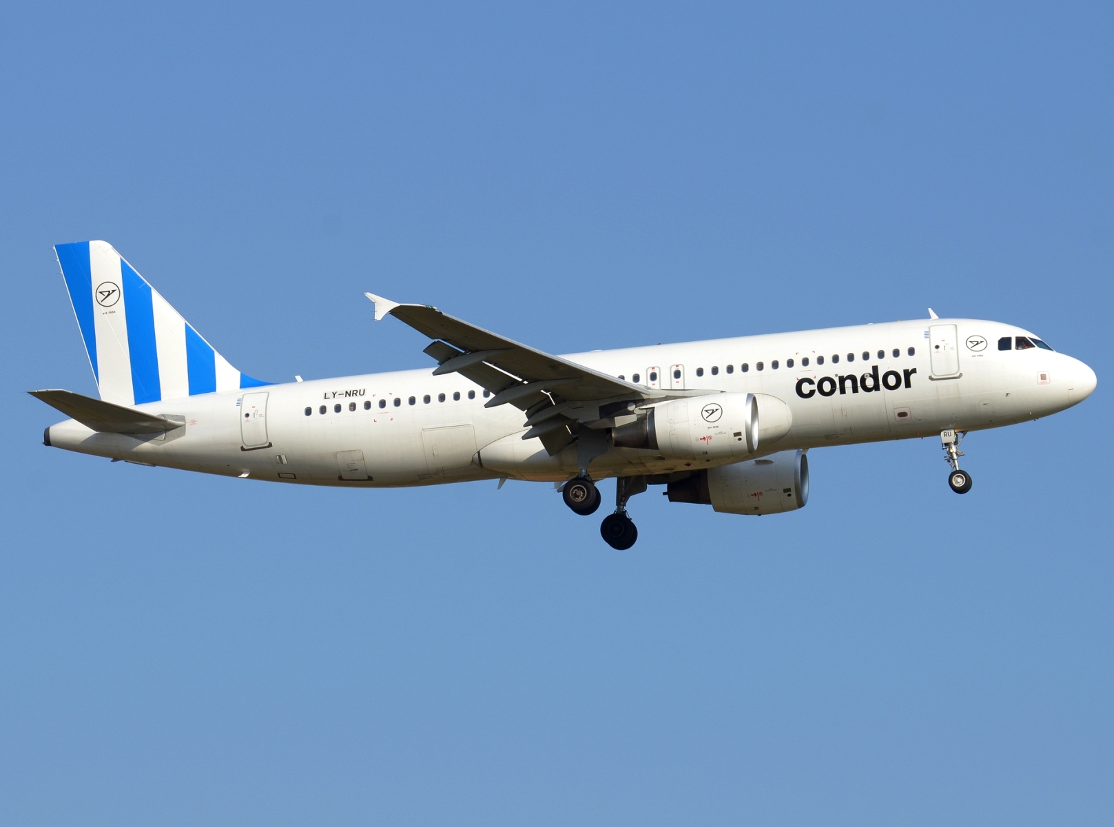 LY-NRU - A320-214 - Condor - PMI - 23-06-2023