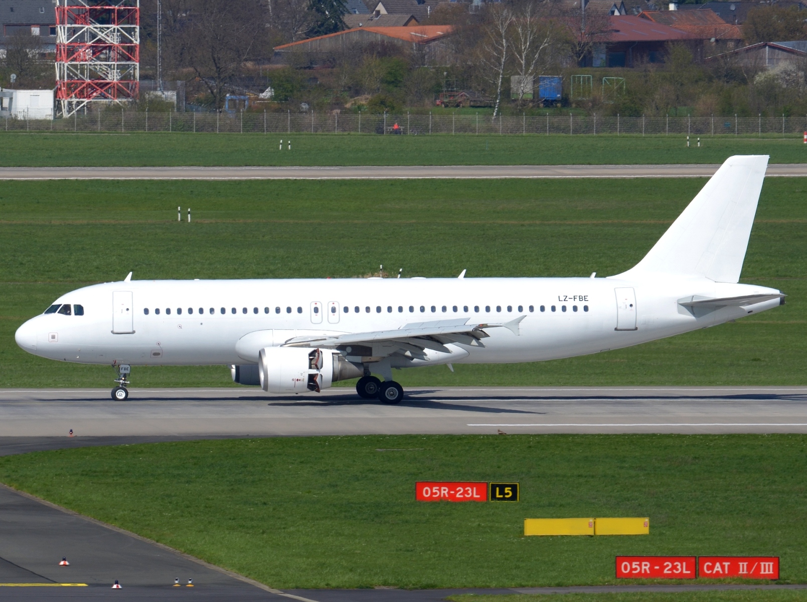 LZ-FBE - A320-214 - Bul Air - DUS - 05-04-2023