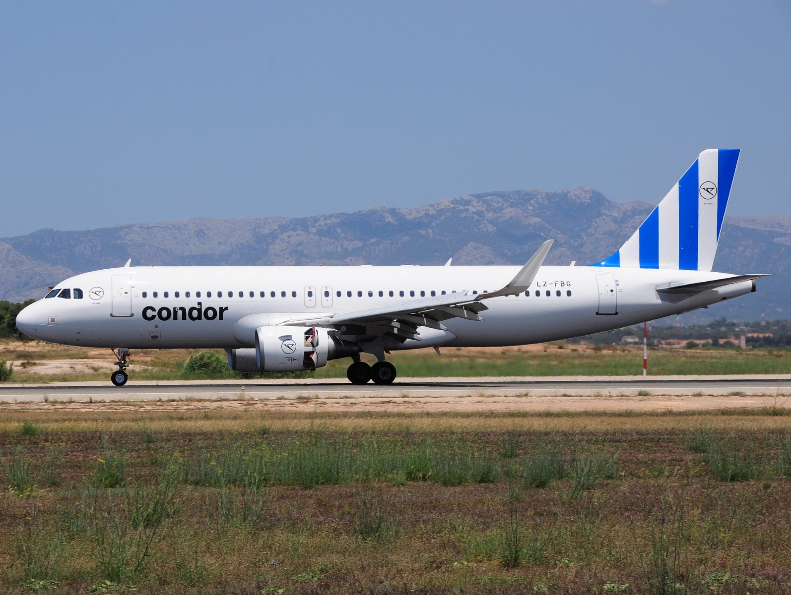 LZ-FBG - A320-214(WL) - Condor - PMI - 24-06-2023