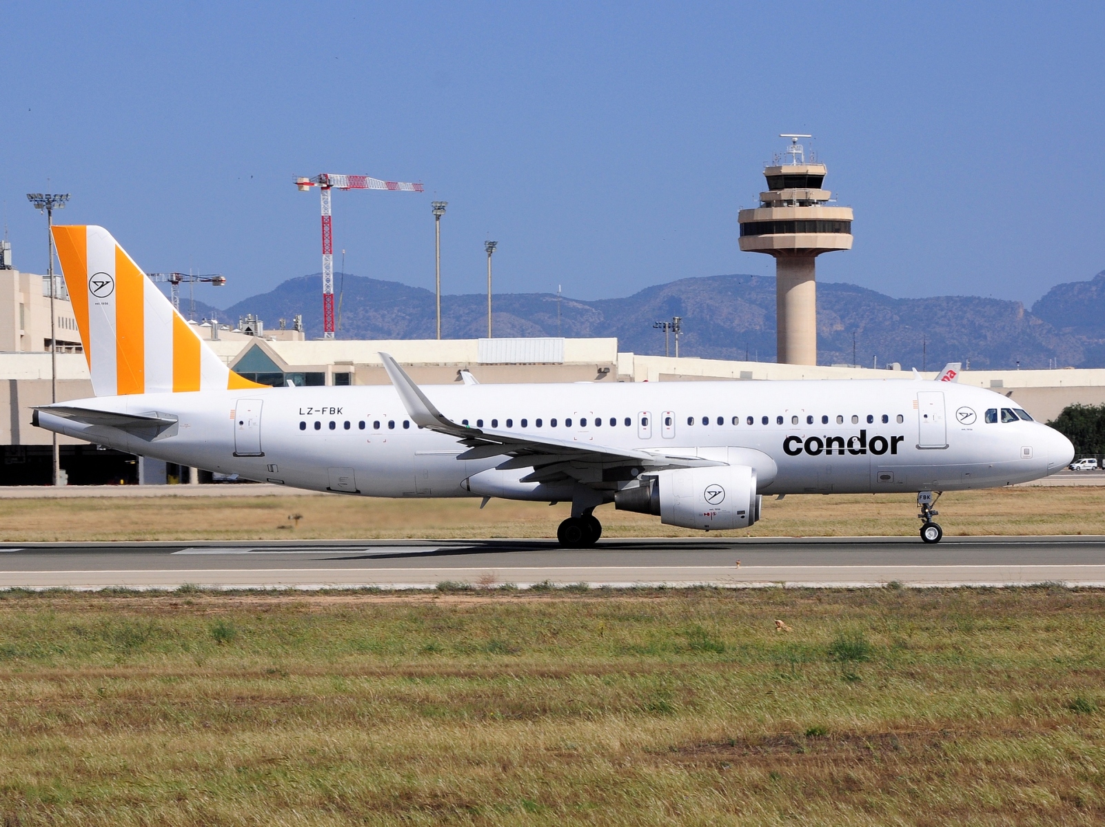 LZ-FBK - A320-214(WL) - Condor - PMI - 24-06-2023