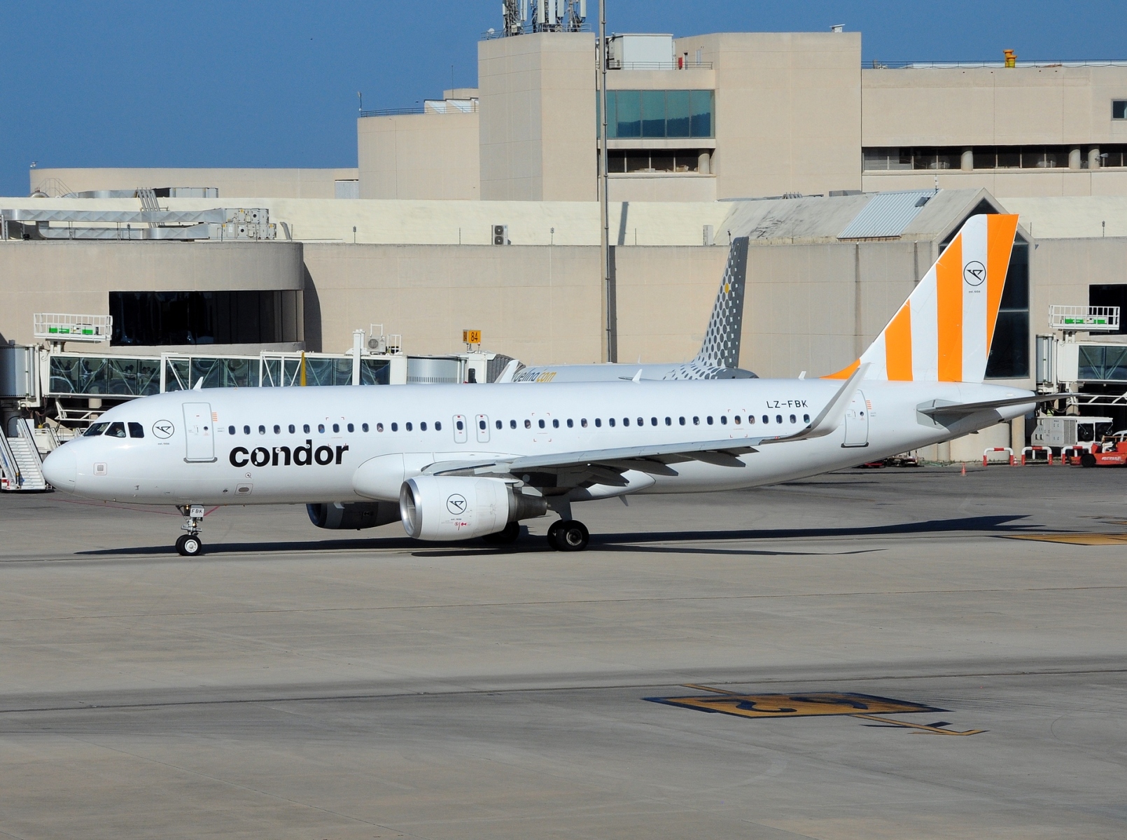 LZ-FBK - A320-214(WL) - Condor - PMI - 25-06-2023