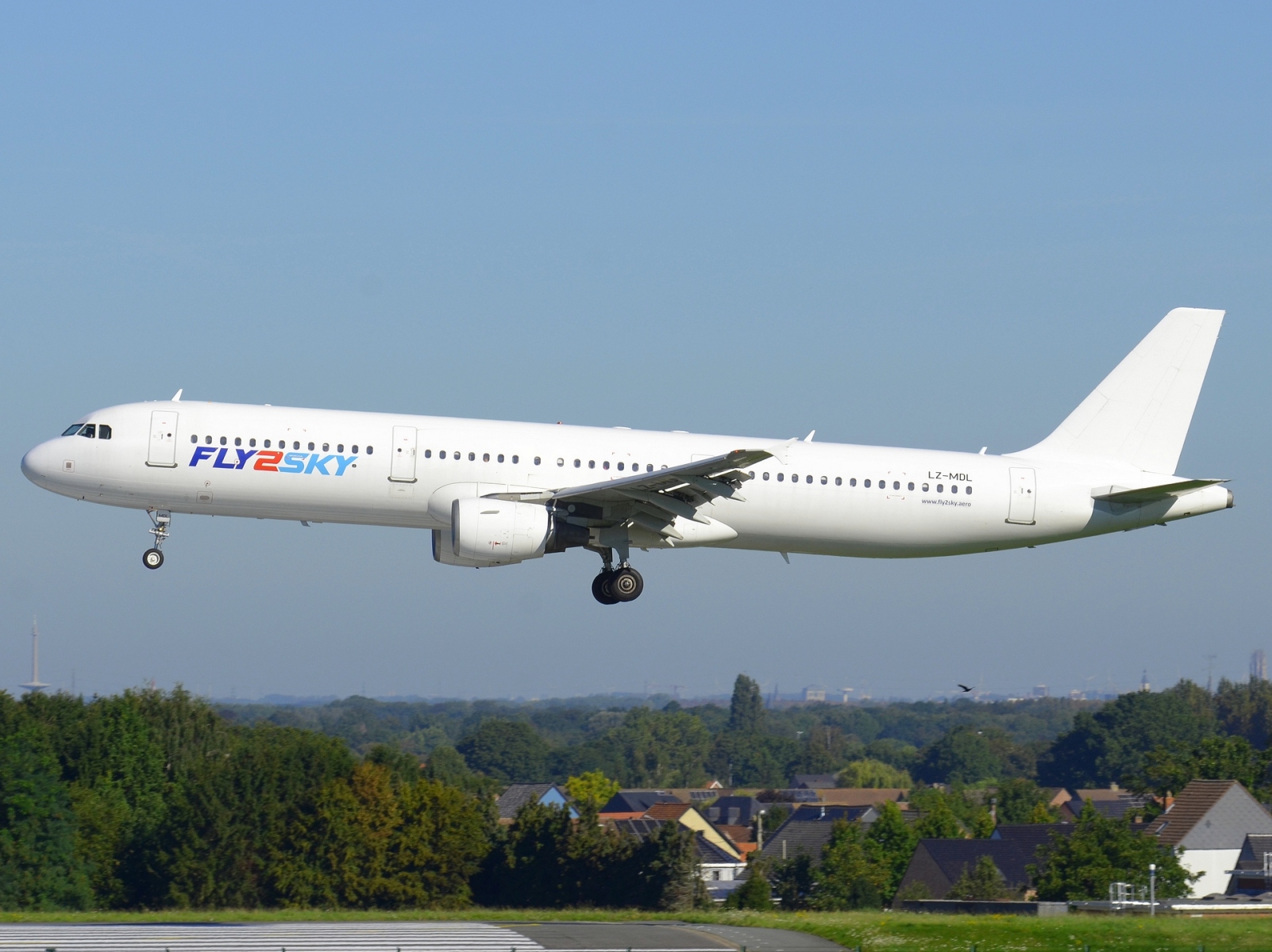 LZ-MDL - A321-211 - Fly2Sky - BRU - 06-09-2023