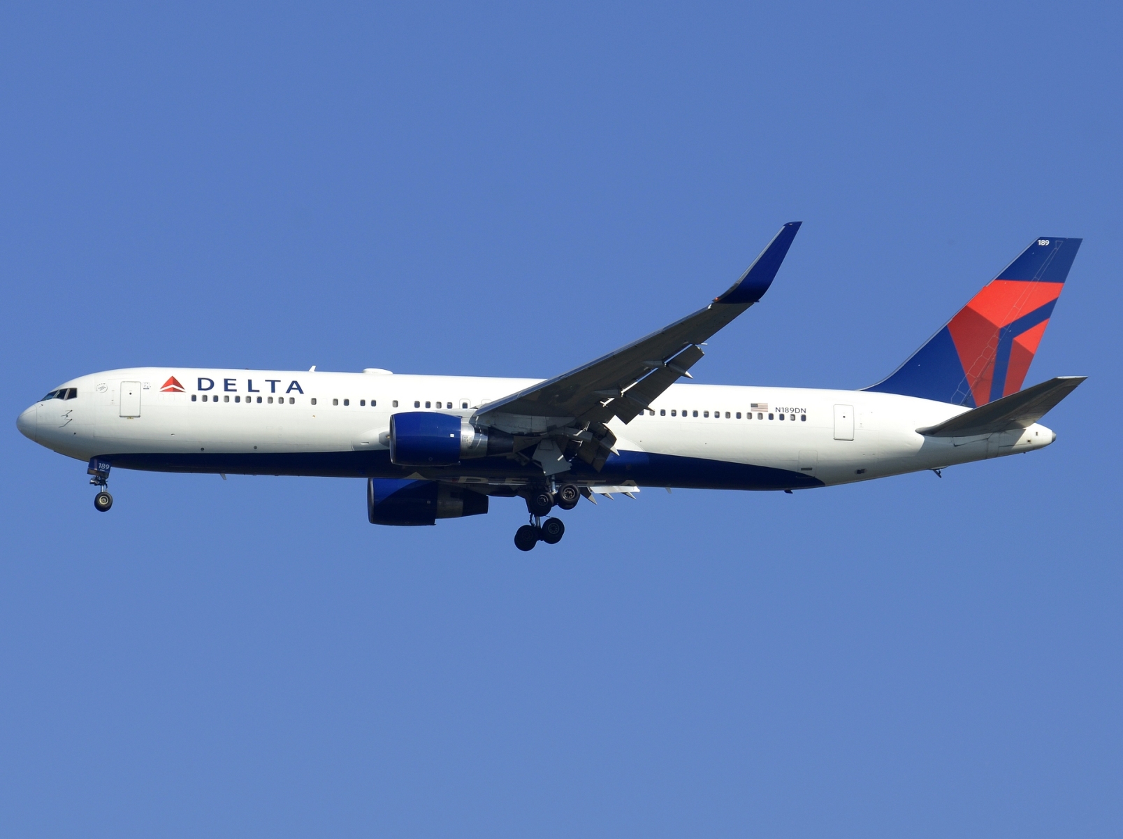 N189DN - 767-332(ER)(WL) - Delta Air Lines - JFK - 28-10-2023