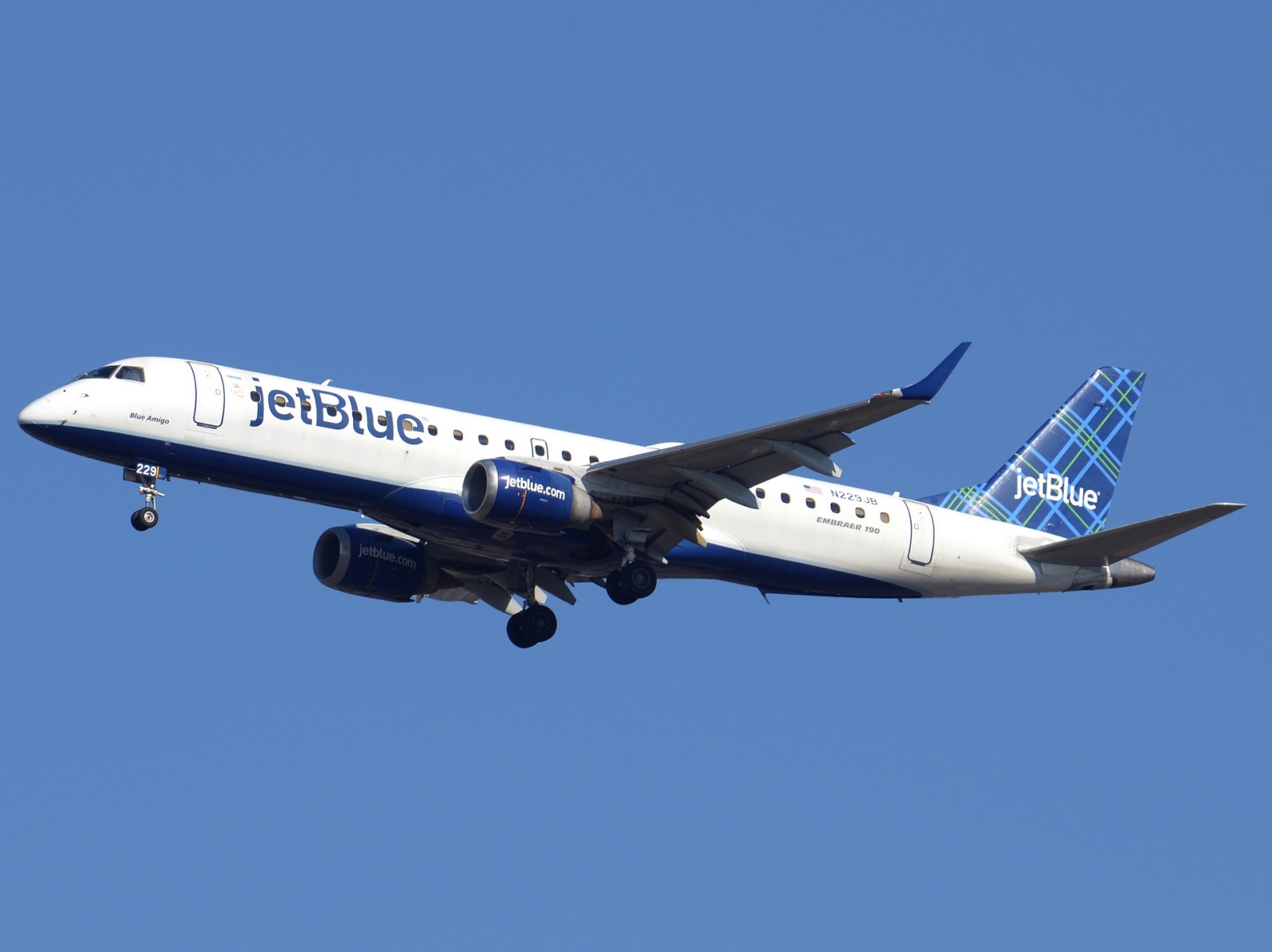 N229JB - ERJ-190AR (ERJ-190-100 IGW) - JetBlue Airways - JFK - 28-10-2023