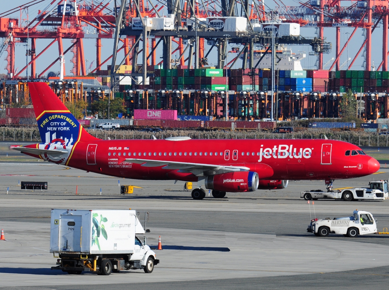 N615JB - A320-232 - JetBlue Airways - EWR - 02-11-2023