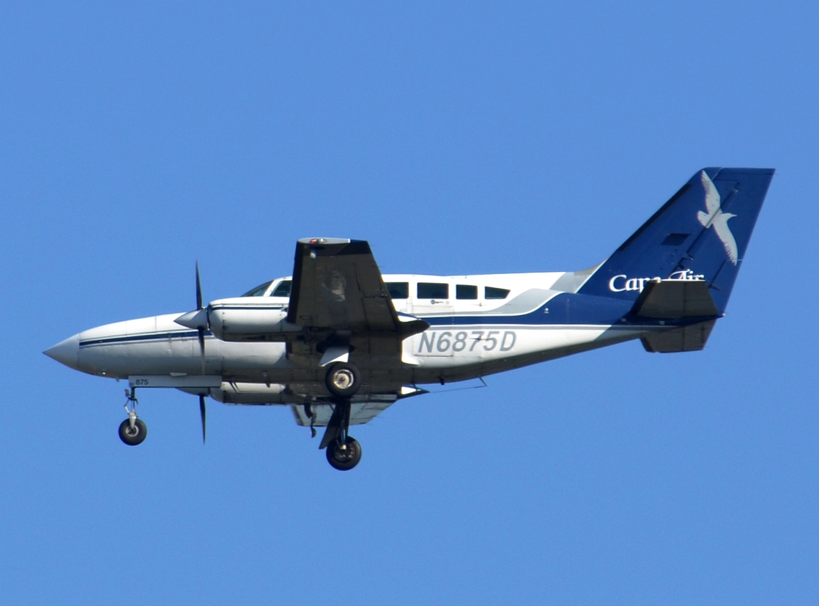 N6875D - Cessna 402C - Cape Air - JFK - 28-10-2023