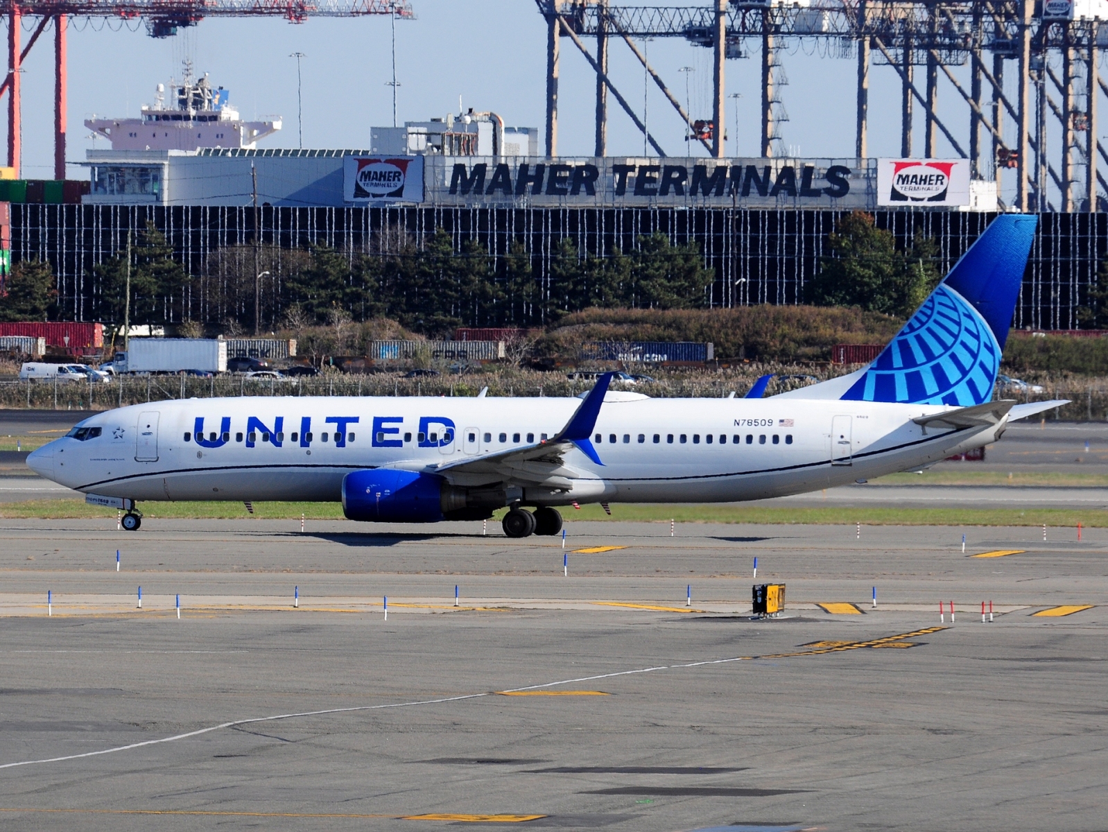 N78509 - 737-824(WL) - United Airlines - EWR - 02-11-2023