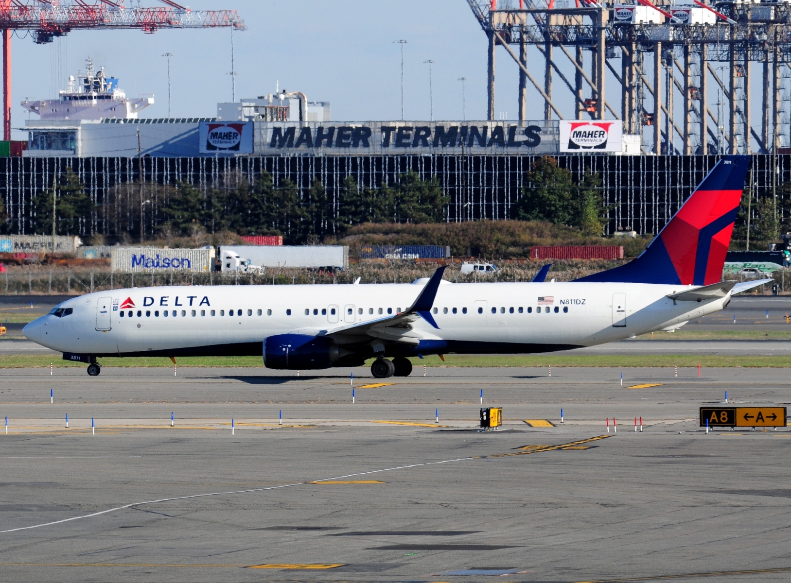 N811DZ - 737-932(ER)(WL) - Delta Air Lines - EWR - 02-11-2023