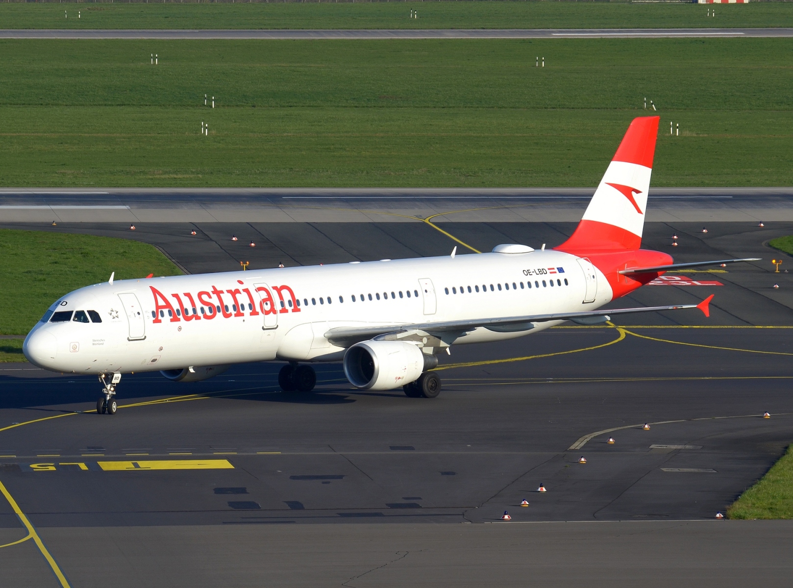 OE-LBD - A321-211 - Austrian Airlines - DUS - 05-04-2023