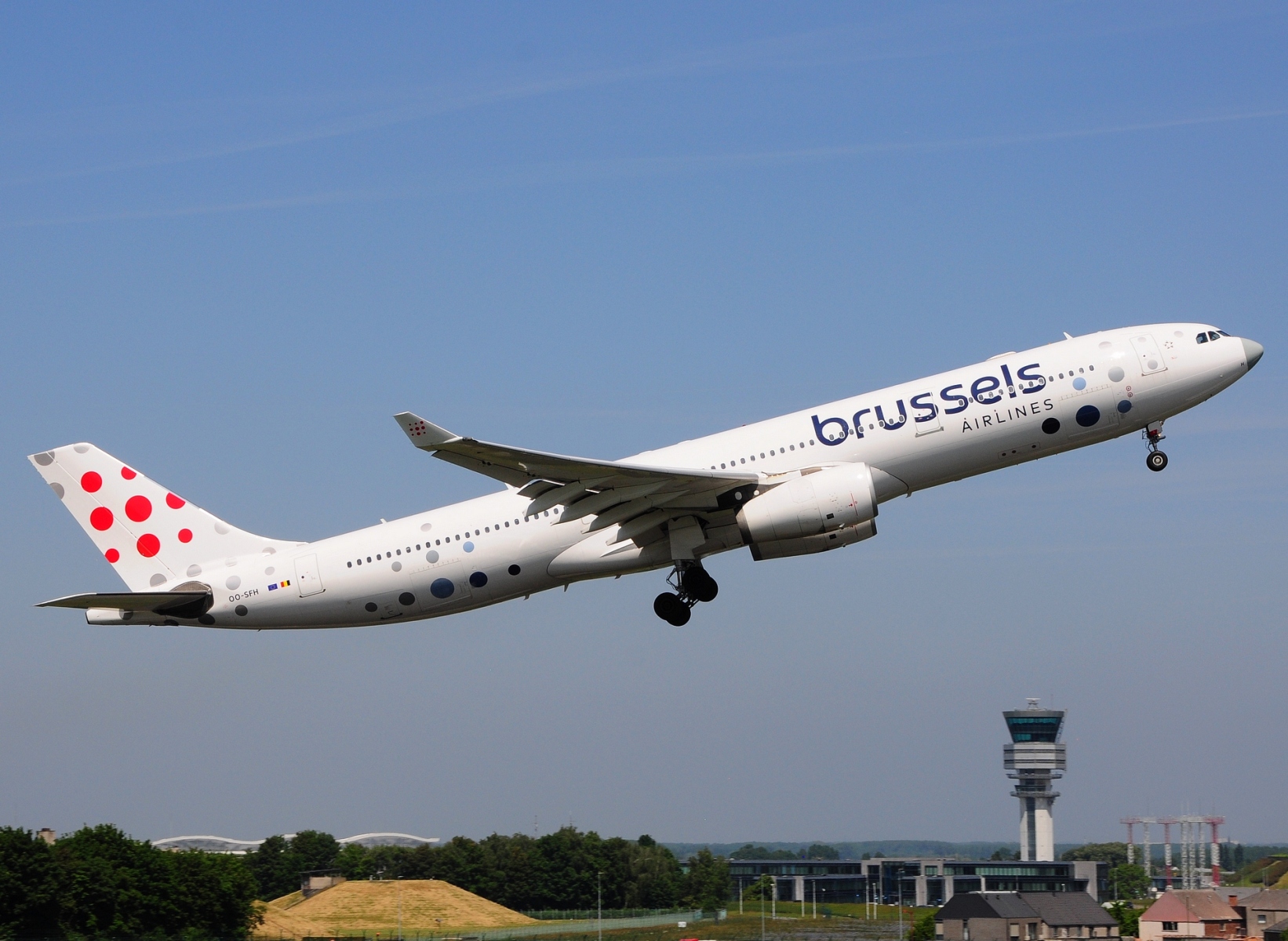 OO-SFH - A330-342 - Brussels Airlines - BRU - 01-06-2023