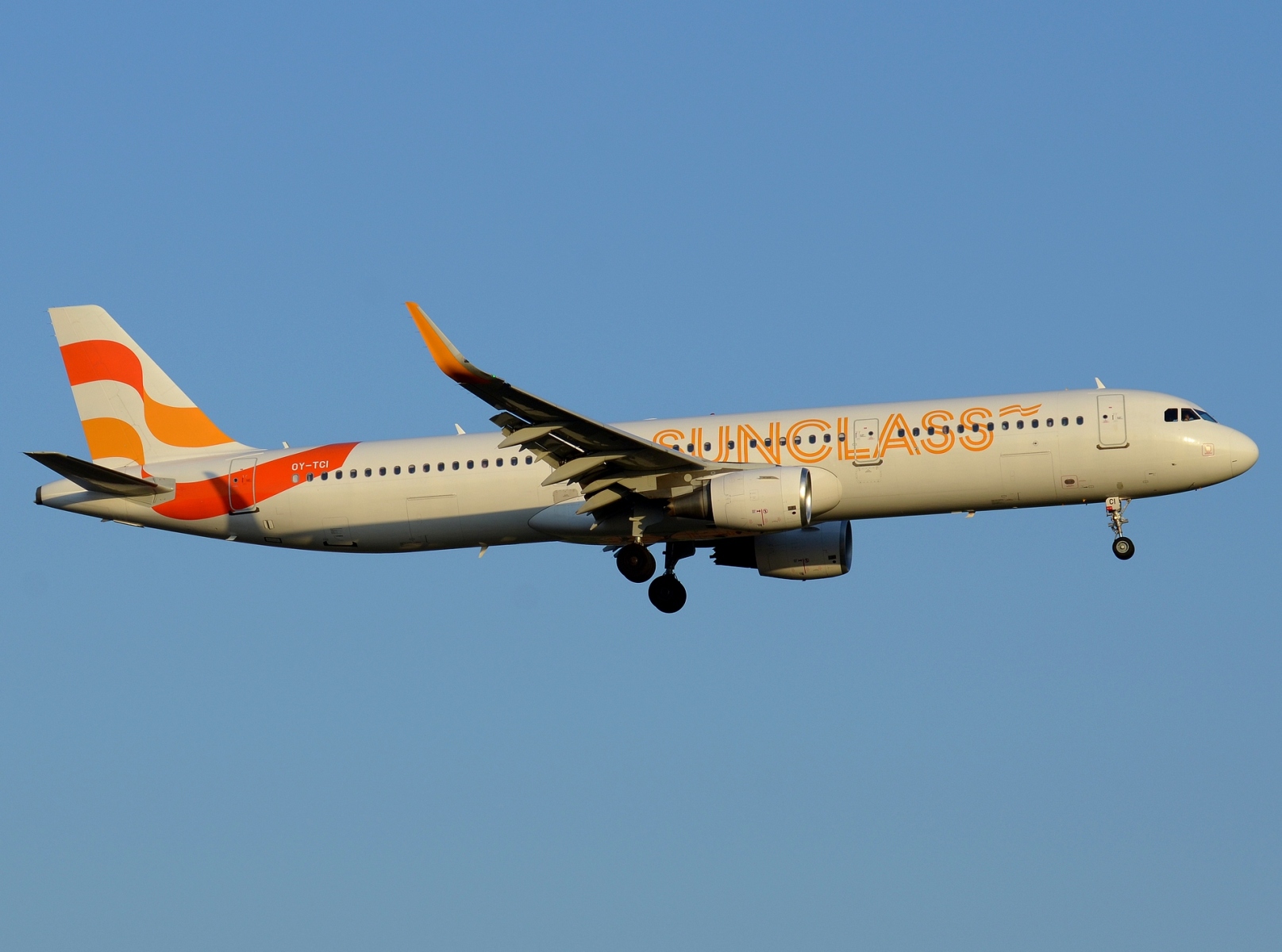 OY-TCI - A321-211(WL) - Sunclass Airlines - PMI - 23-06-2023