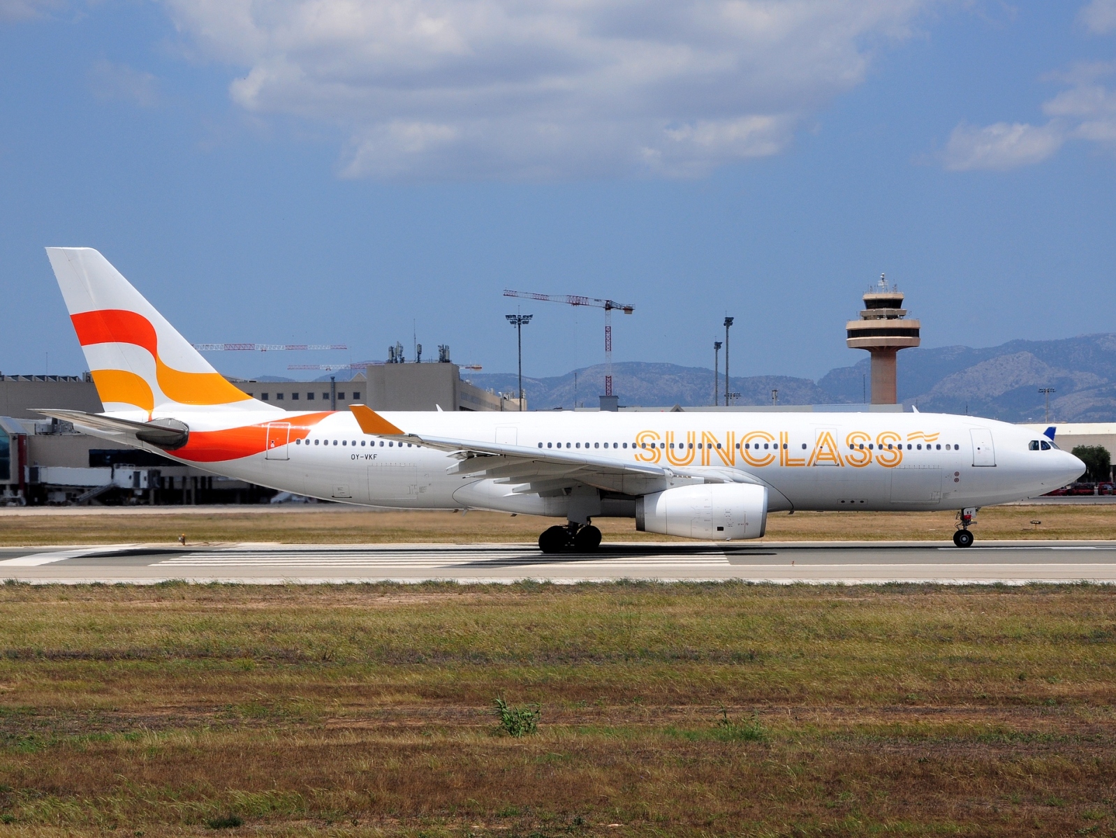 OY-VKF - A330-243 - Sunclass Airlines - PMI - 23-06-2023