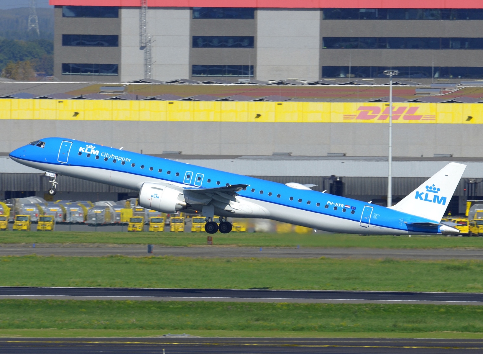 PH-NXR - ERJ-195-E2 (ERJ-190-400 STD) - KLM Cityhopper - BRU - 11-09-2023