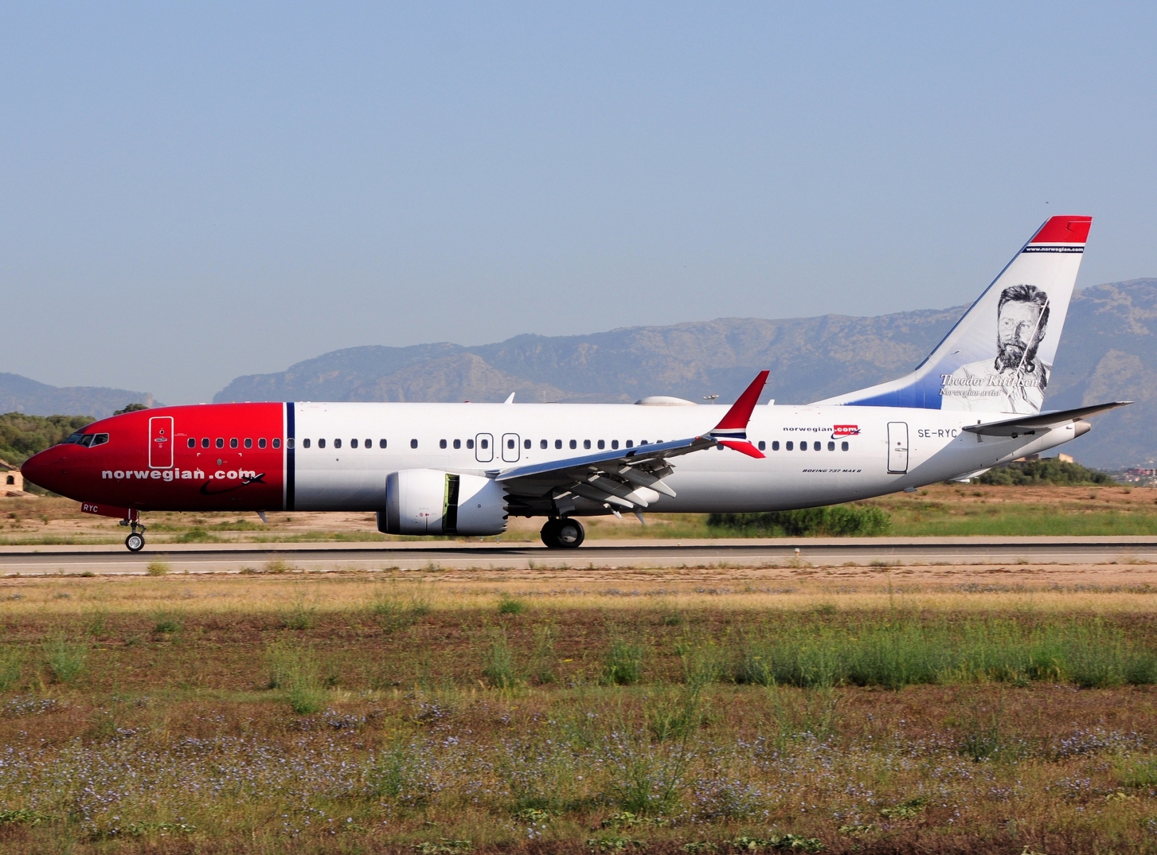 SE-RYC - 737-8 MAX - Norwegian Air Sweden - PMI - 24-06-2023b