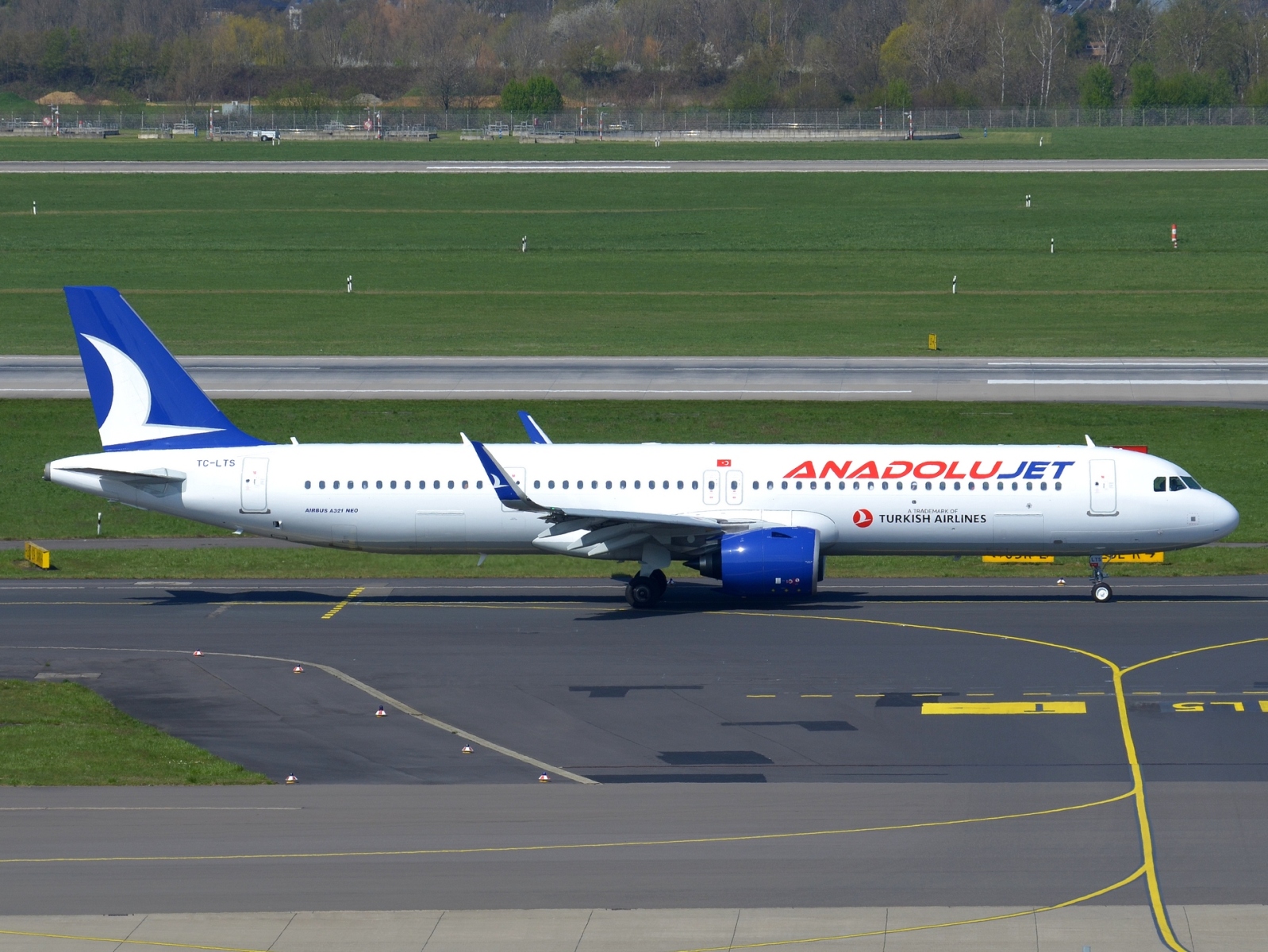 TC-LTS - A321-271NX(WL) - Anadolu Jet - DUS - 05-04-2023