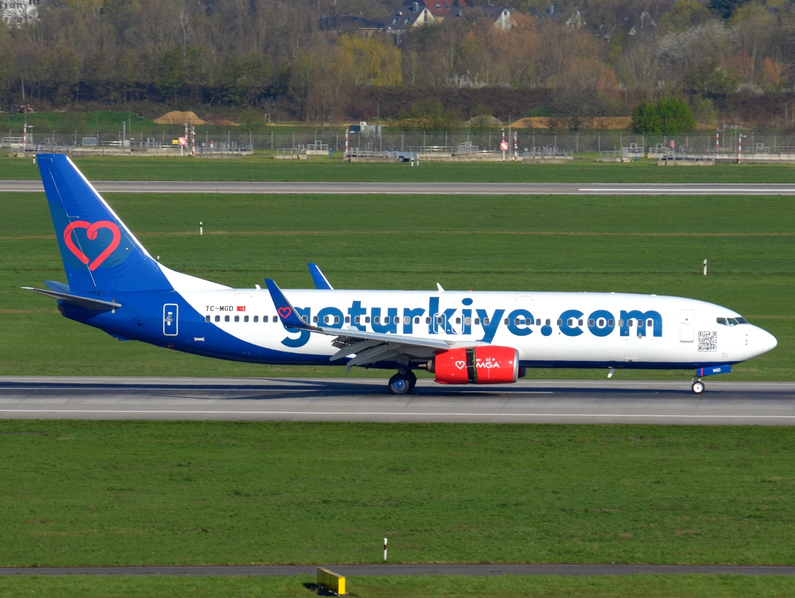 TC-MGD - 737-8K5(WL) - MG (Mavi Gok) Aviation - DUS - 05-04-2023