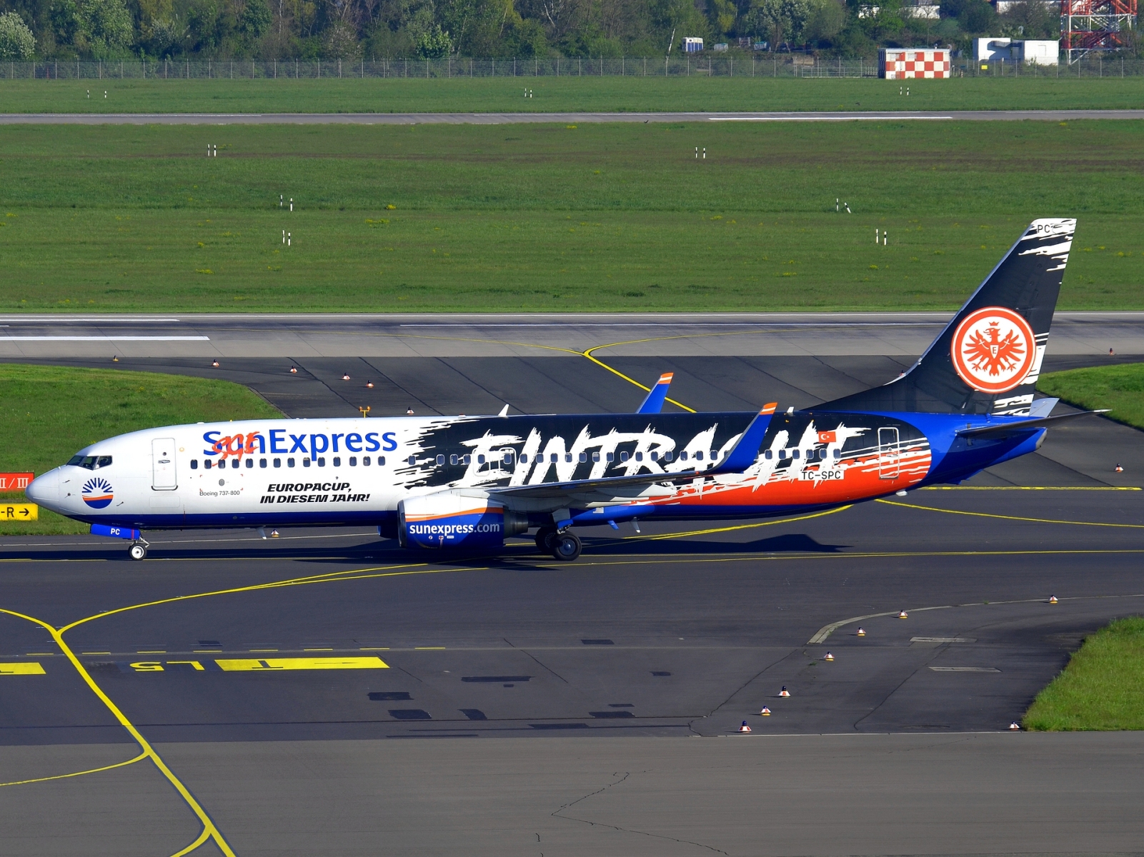 TC-SPC - 737-8AS(WL) - SunExpress - DUS - 30-04-2023b