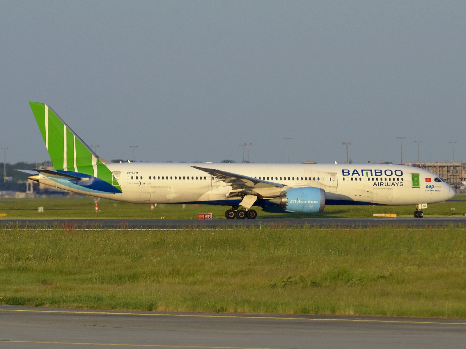 VN-A818 - 787-9 Dreamliner - Bamboo Airways - FRA - 25-05-2023b