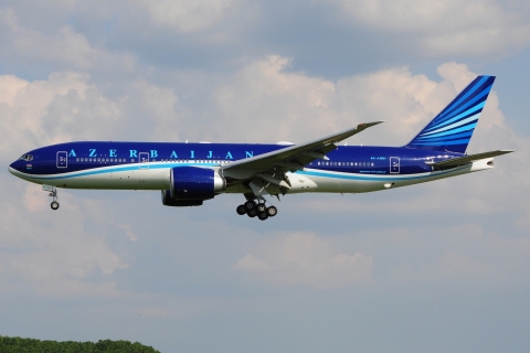 4K-AI001 - 777-200(LR) - AZAL Azerbaijan Airlines - BRU - 13-05-2023