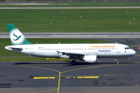 9H-FHY - A320-214 - Freebird Airlines Europe - DUS - 05-04-2023