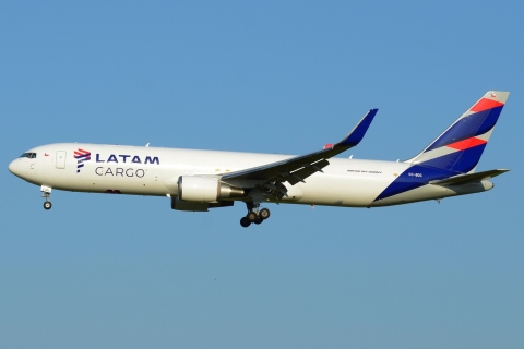 CC-BDC - 767-316(ER)(WL) - LATAM Cargo Chile - BRU - 04-06-2023