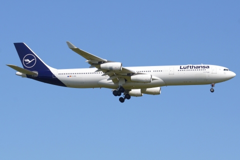 D-AIGL - A340-313 - Lufthansa - FRA - 25-05-2023