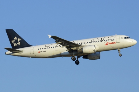 HB-IJM - A320-214 - Swiss - PMI - 23-06-2023