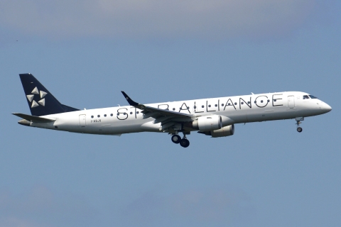 I-ADJV - ERJ-195LR (ERJ-190-200 LR) - Air Dolomiti - FRA - 26-05-2023