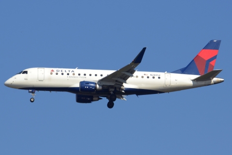 N247SY - ERJ-175LR (ERJ-170-200 LR) - Delta Connection - JFK - 28-10-2023