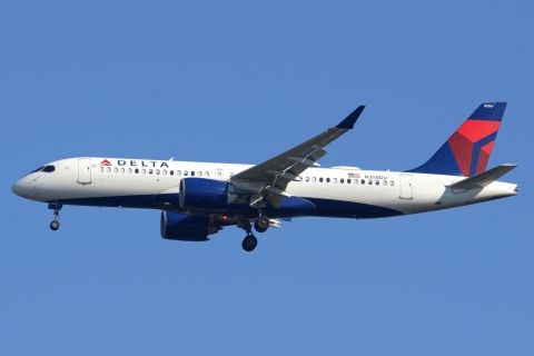 N308DU - A220-300 - Delta Air Lines - JFK - 28-10-2023