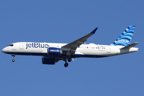 N3121J - A220-300 - JetBlue Airways - JFK - 28-10-2023