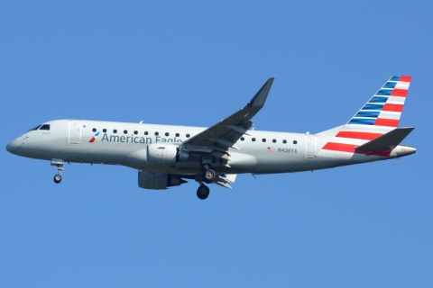 N426YX - ERJ-175-LR (ERJ-170-200 LR) - American Eagle - JFK - 28-10-2023