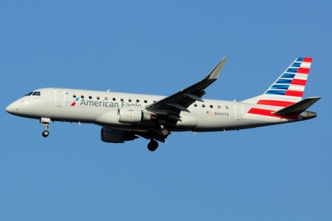 N444YX - ERJ-175LR (ERJ-170-200 LR) - American Eagle - JFK - 28-10-2023