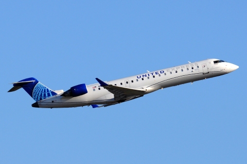 N520GJ - CRJ-550 - United Express - EWR - 02-11-2023