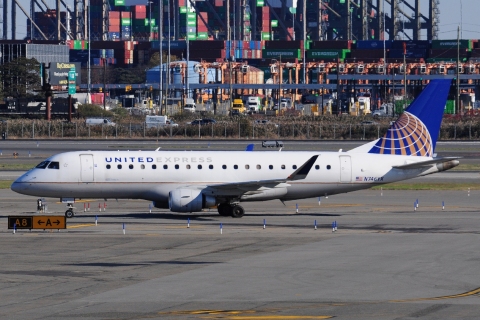N746YX - ERJ-175LR (ERJ-170-200 LR) - United Express - EWR - 02-11-2023
