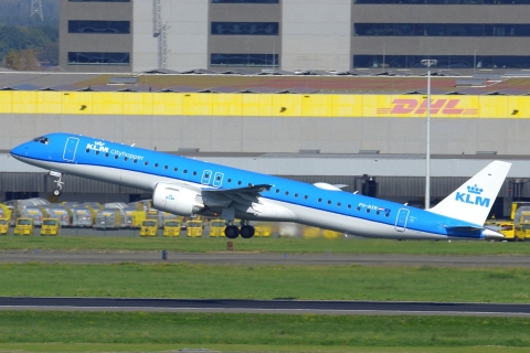 PH-NXR - ERJ-195-E2 (ERJ-190-400 STD) - KLM Cityhopper - BRU - 11-09-2023
