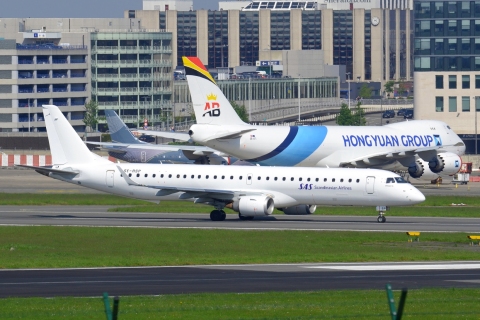 SE-RSP - ERJ-195LR (ERJ-190-200 LR) - SAS Link - BRU - 13-05-2023c