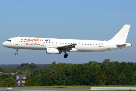 YL-LDS - A321-231 - Anadolu Jet - BRU - 06-09-2023