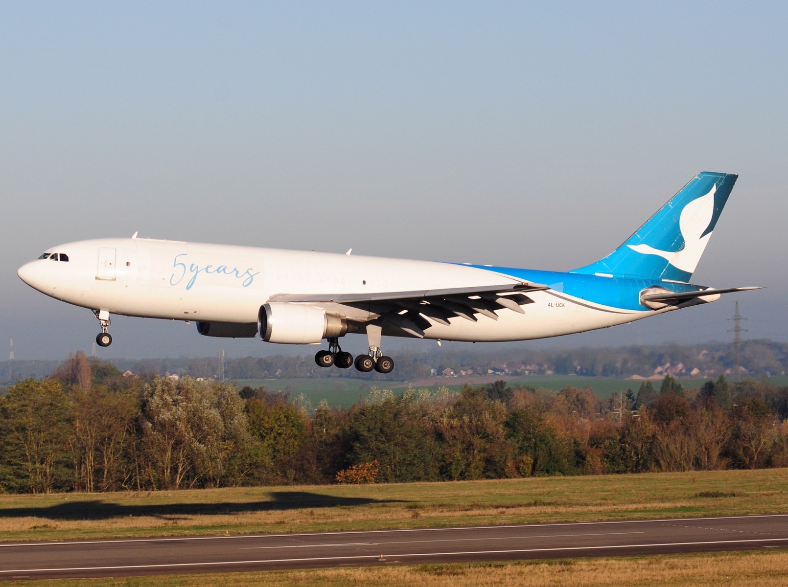 4L-UCK - A300-605RF - Easy Charter - LGG - 05-11-2024