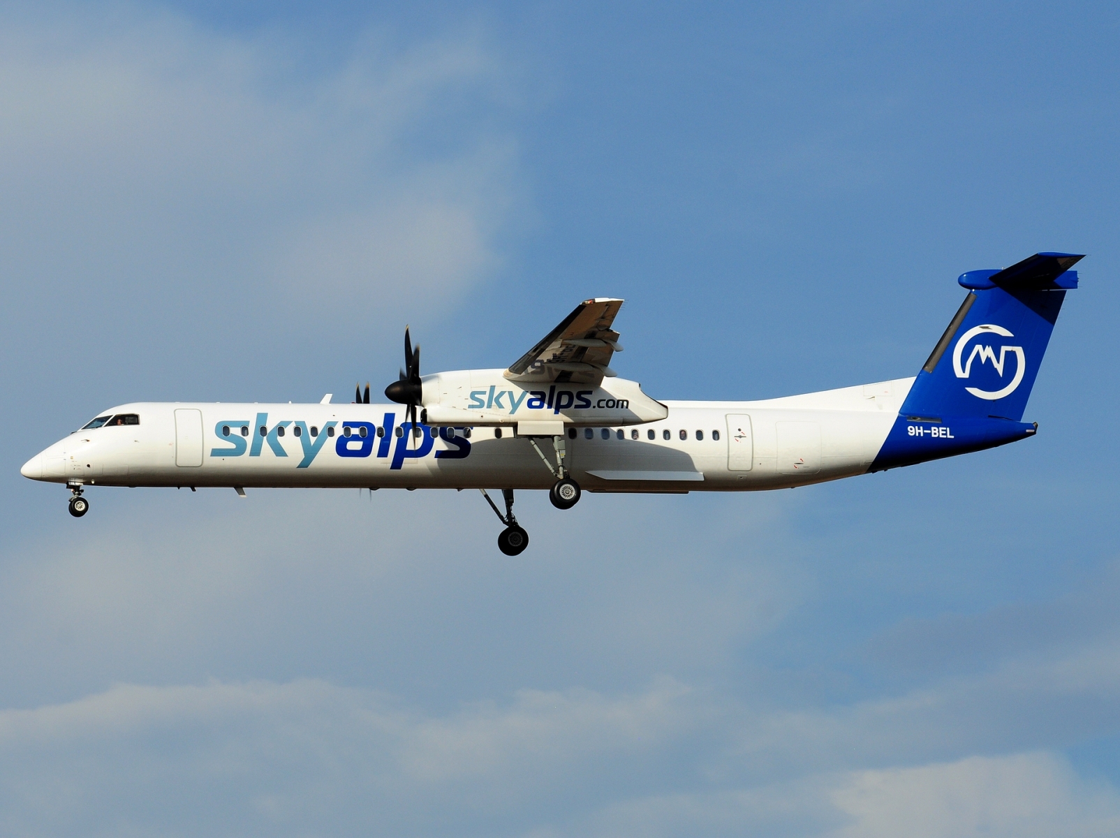 9H-BEL - DHC-8-402Q - Sky Alps - FCO - 04-09-2024